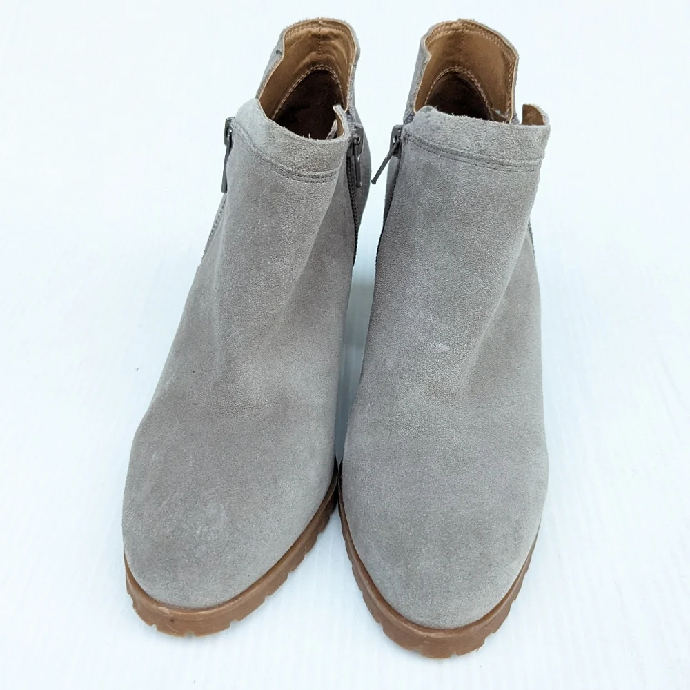 LUCKY BRAND Noryn gray suede leather heeled ankle booties